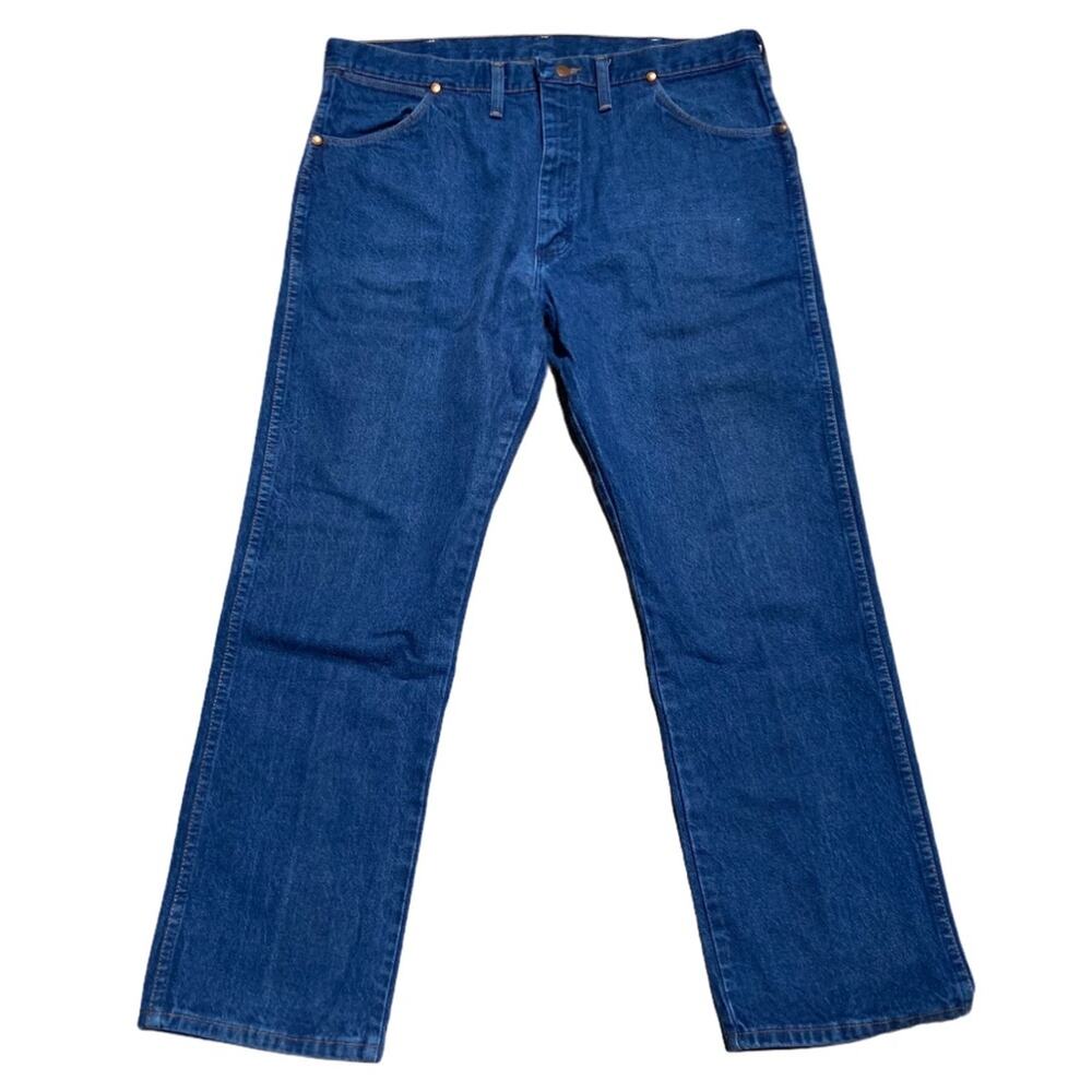 Vintage Wrangler Jeans Made In USA 100% Cotton Men's Size Size 38 x 30